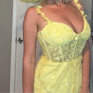 Elegant Yellow Lace Dress